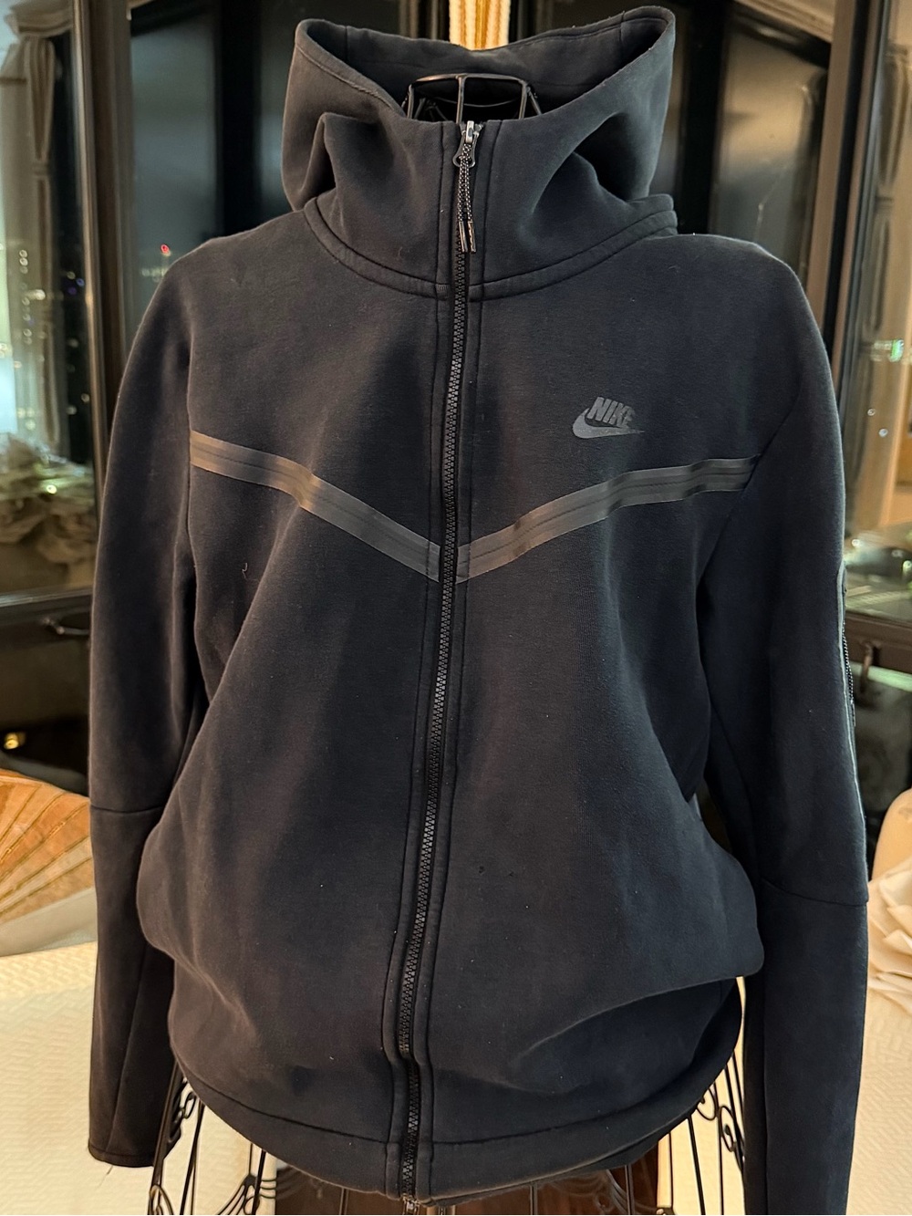 Nike men’s Black Full‑Zip Hooded Jacket